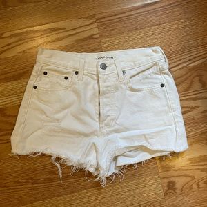 Aritzia high waisted white shorts with buttonfly
